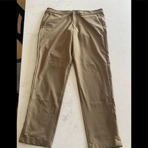Lululemon commission pants